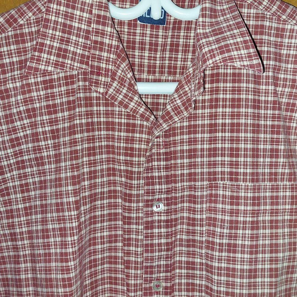 Men's casual shirt